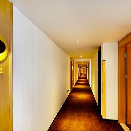 Готель 7Days Premium Guilin Seven Star International Exhibition Center Екстер'єр фото